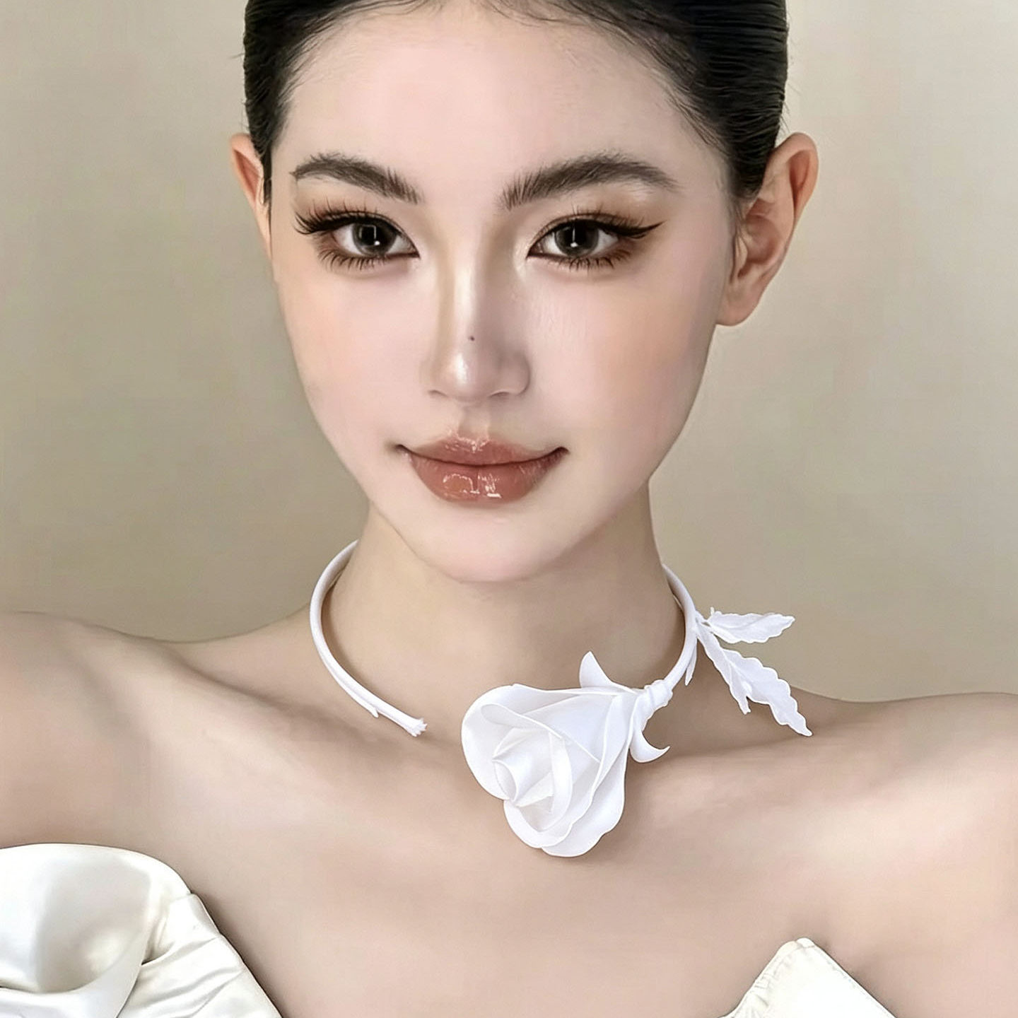 Women'S Formal Wear Accessories - แฟชั่นเครื่องประดับทำด้วยมือสีขาวสีดำดอกกุหลาบสร้อยคอผู้หญิงของขวัญชุดแต่งงานและเครื่องประดับชุดที่เป็นทางการ