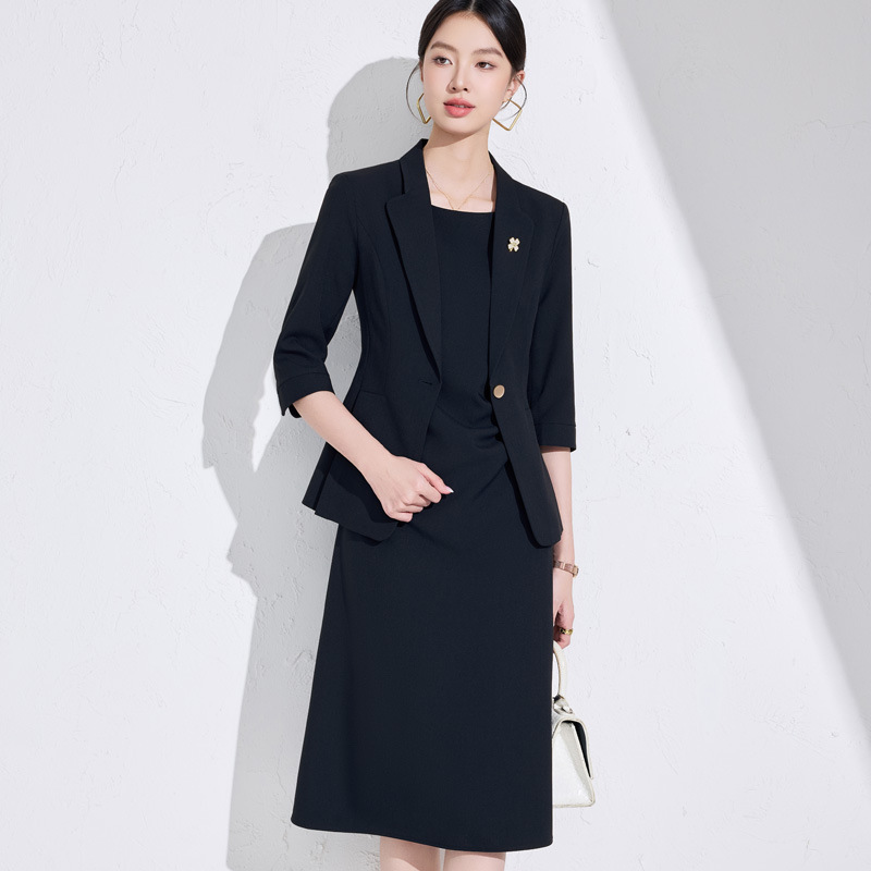 ชุดสูทผู้หญิง รุ่นใหม่ประจำปี  - Women Formal Wear Shirt And Pant บทวิจารณ์และราคา