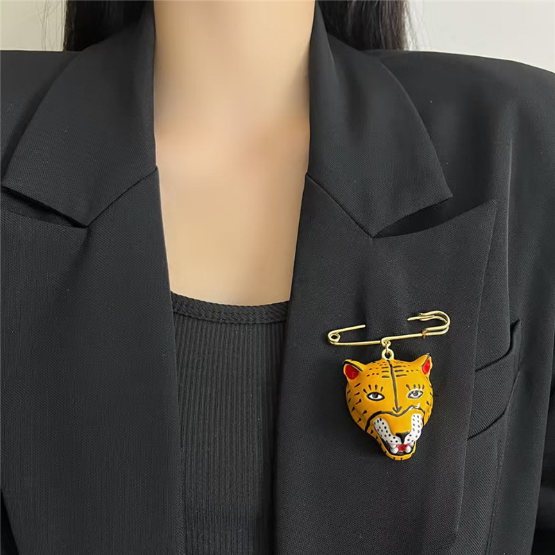 เข็มกลัดลายเสือเคลือบเงา ดีไซน - Women'S Formal Wear Accessories บทวิจารณ์และราคา